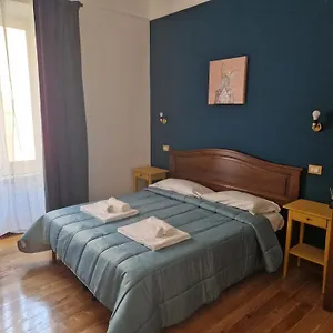 Pepe's Place - Carlo Alberto Roma